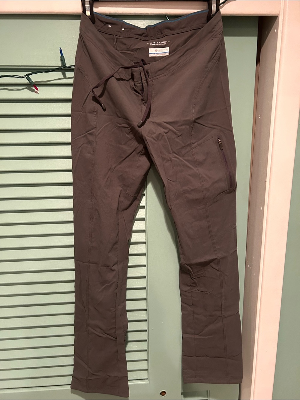 Columbia Grey Cargo Performance Pants